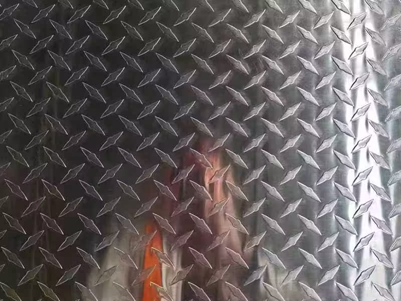 وزن صفيحة الألومنيوم