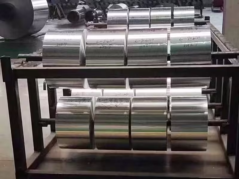 رقائق الألومنيوم المعدنية